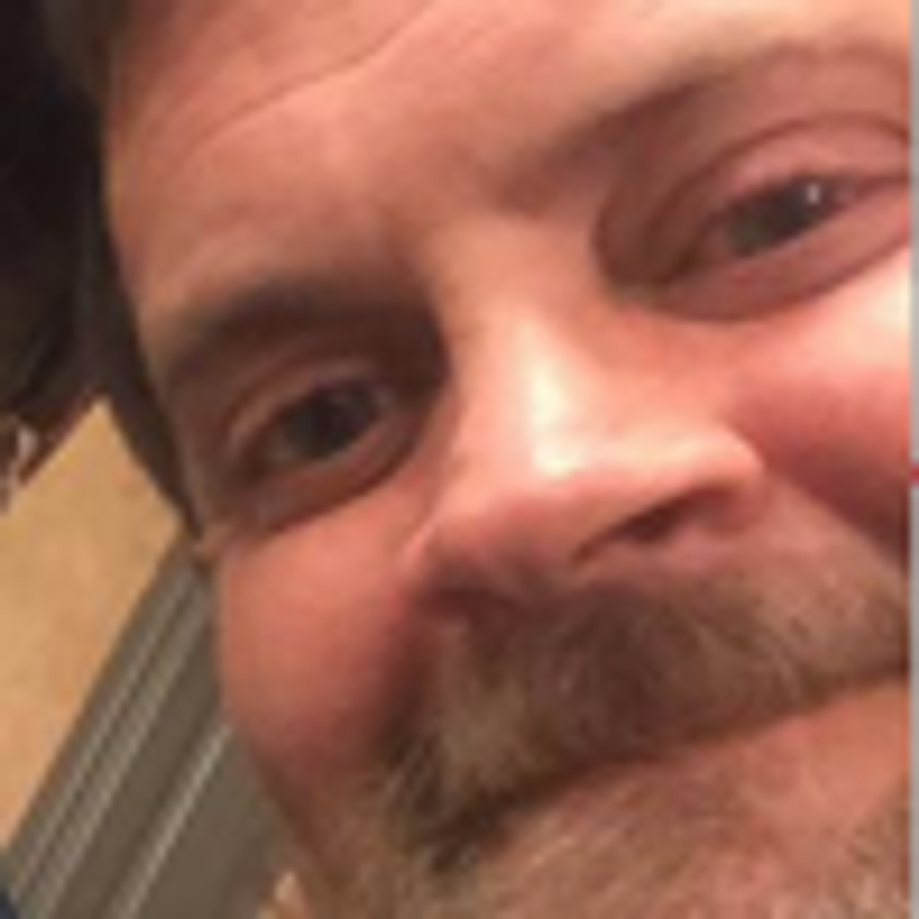 Craig Row Profile Photo