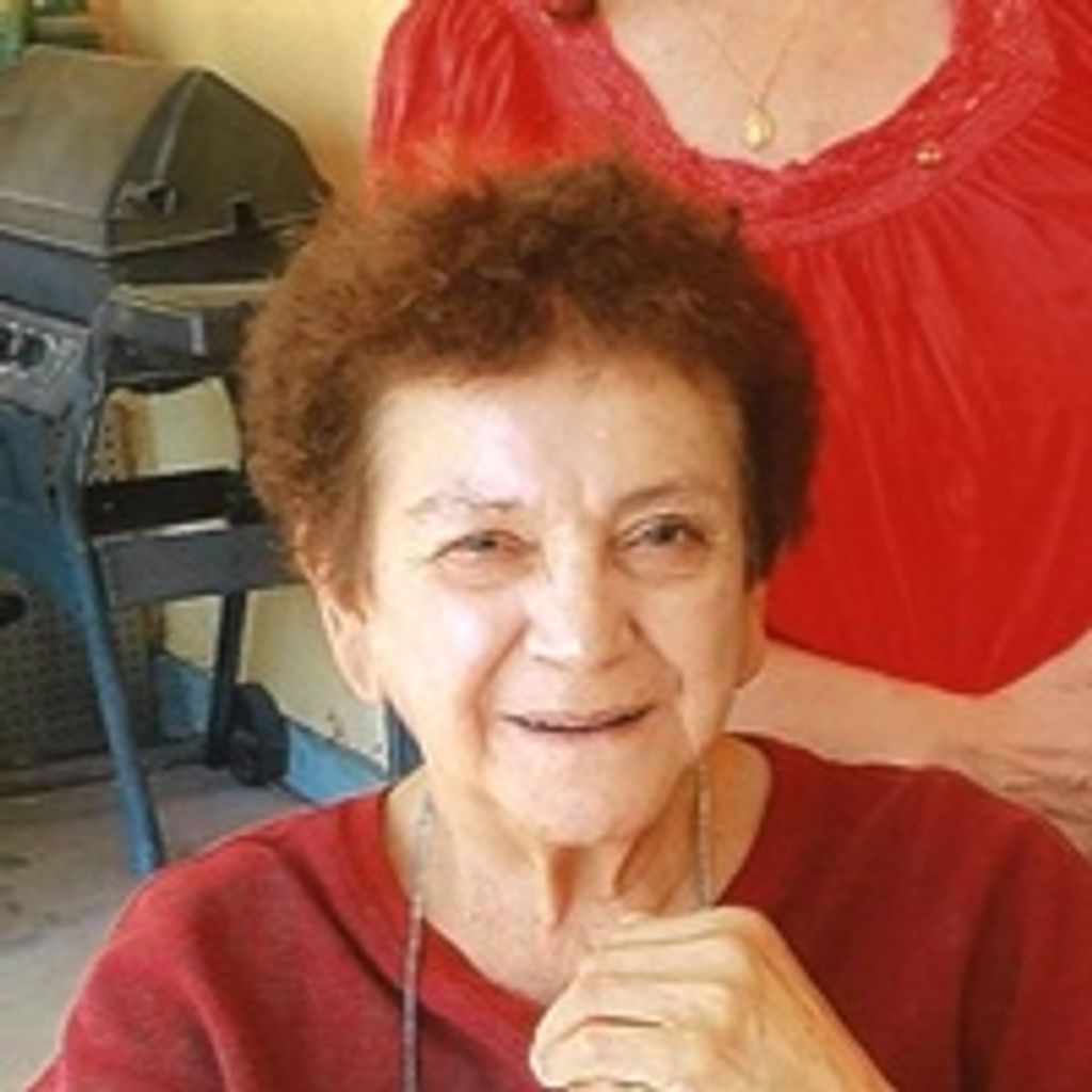 Carla Aragon Profile Photo