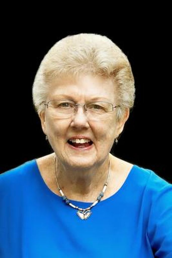 Christine Alyce Lee Profile Photo