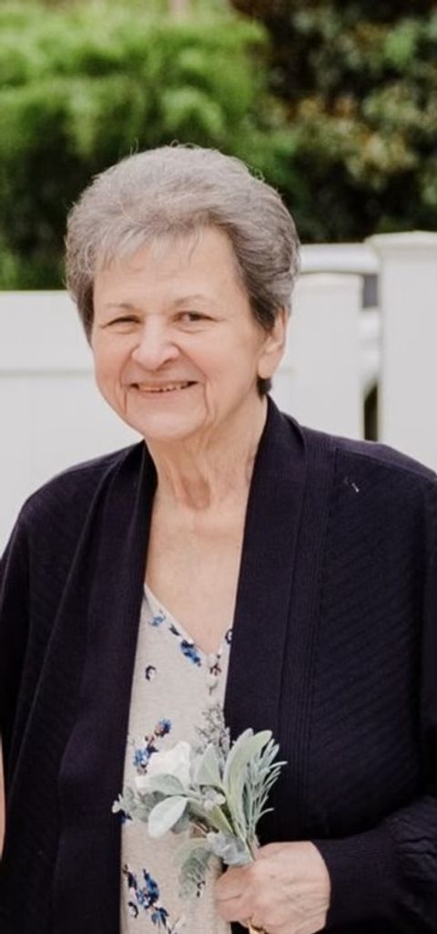 Linda Sue Sloan Profile Photo