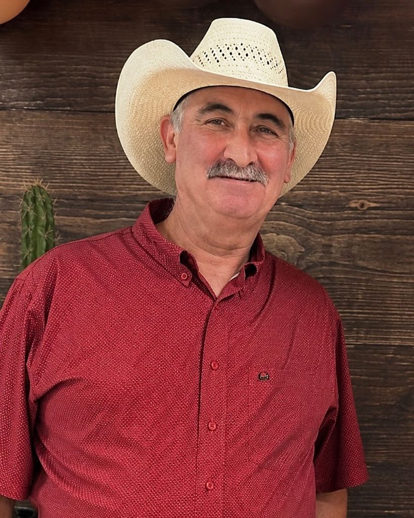 Gusberto Barraza (Plainview) Profile Photo