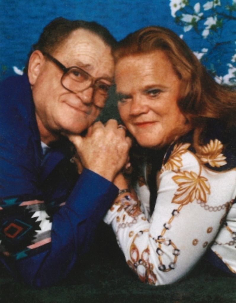 Linda E Prows Profile Photo