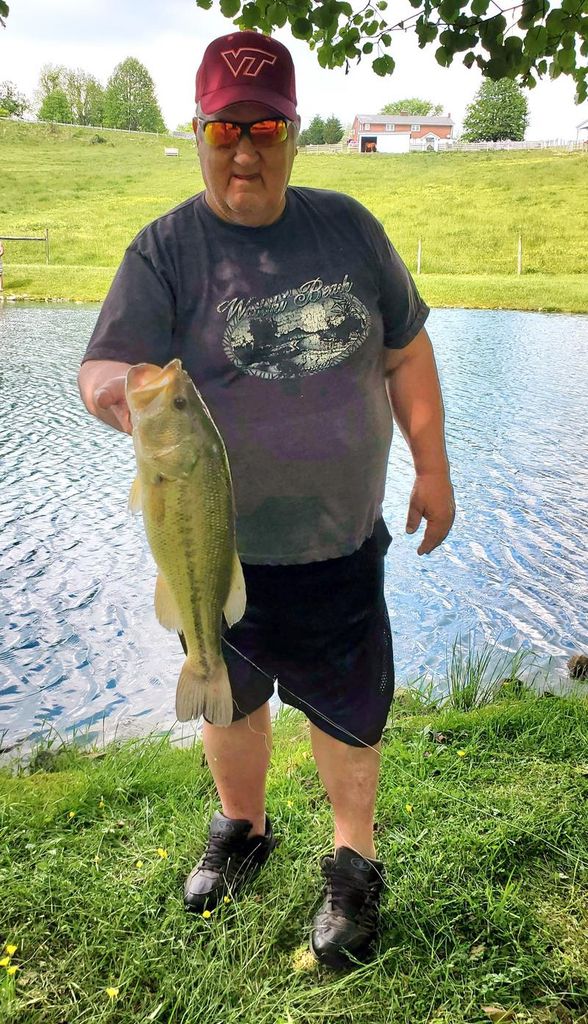 Joseph Howard Combs Profile Photo