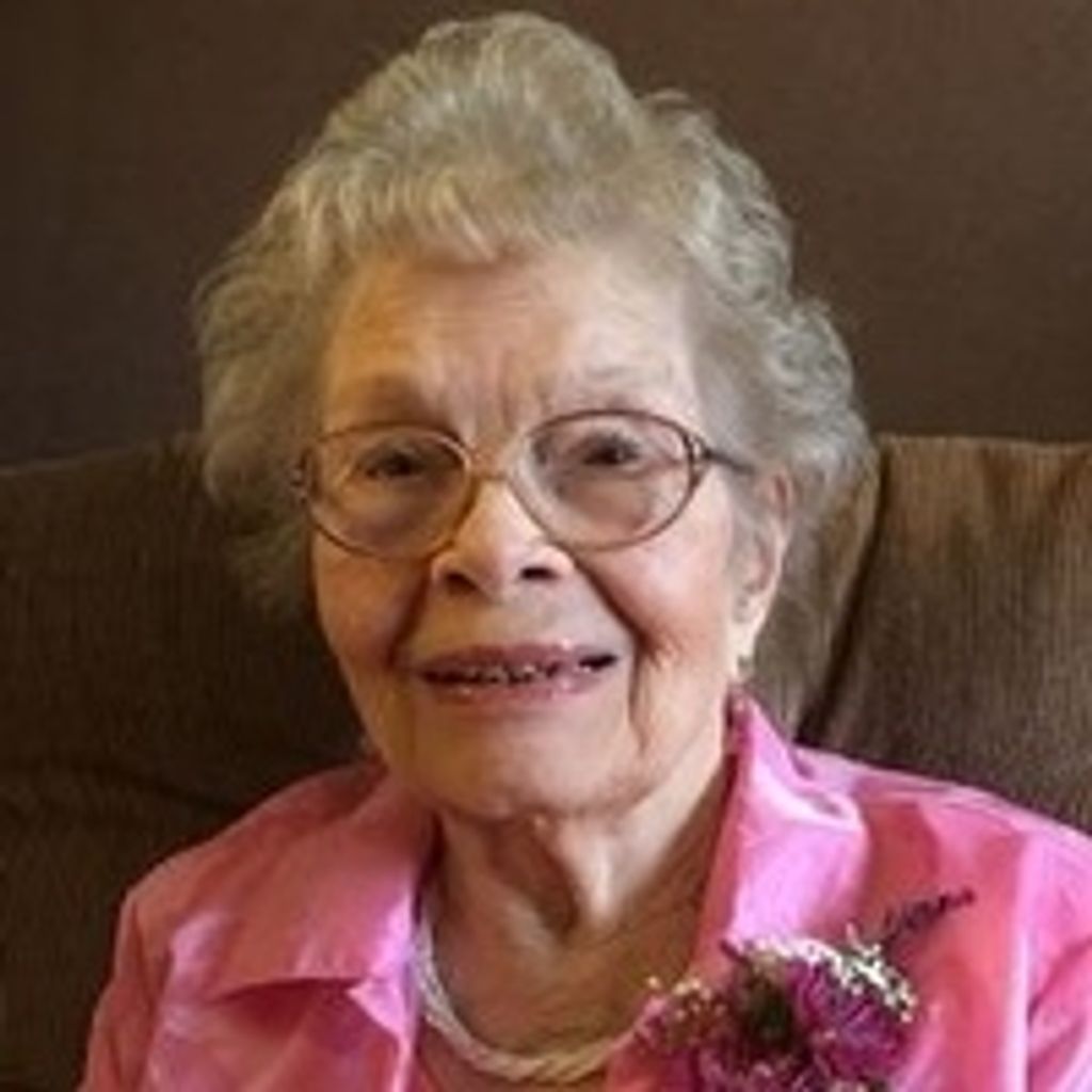 Elsie M. Bakken