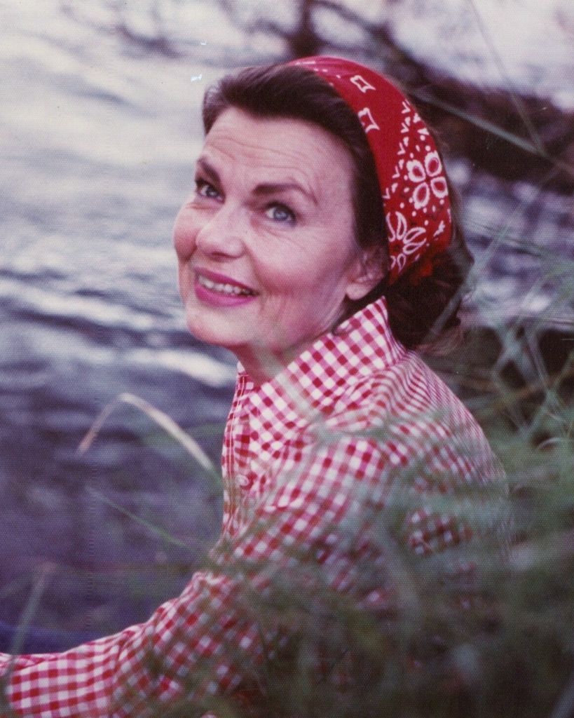 Esther Cragg Profile Photo