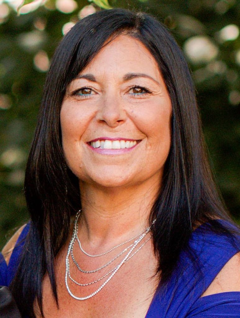 Renee Marie Hespel Profile Photo