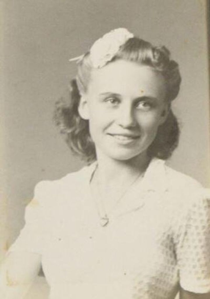 Helen Alice Hunter Profile Photo