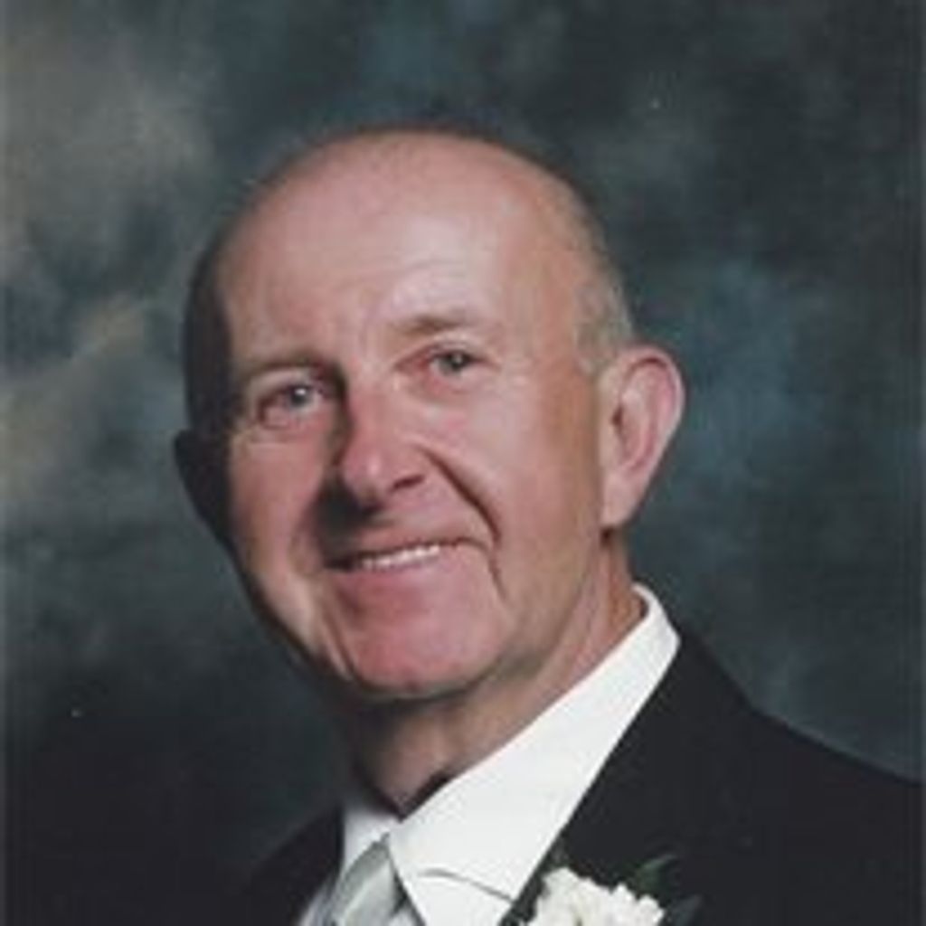 Julian W Dorobisz