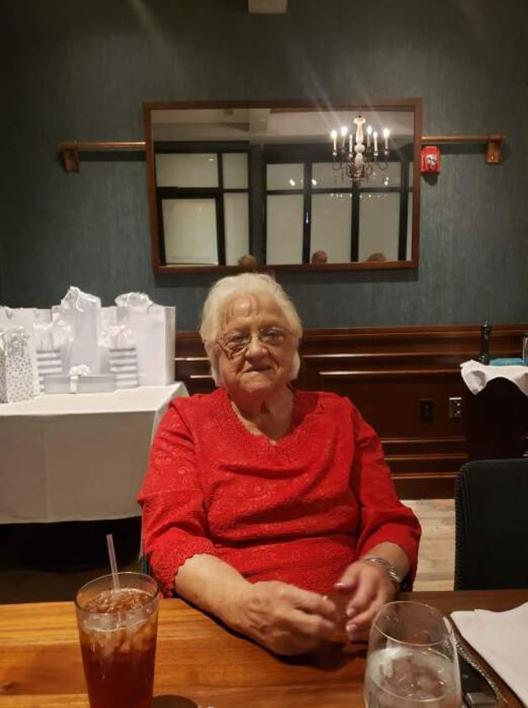 Helen Mathews