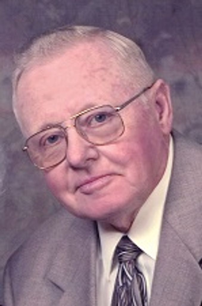 Tom L. Thomas