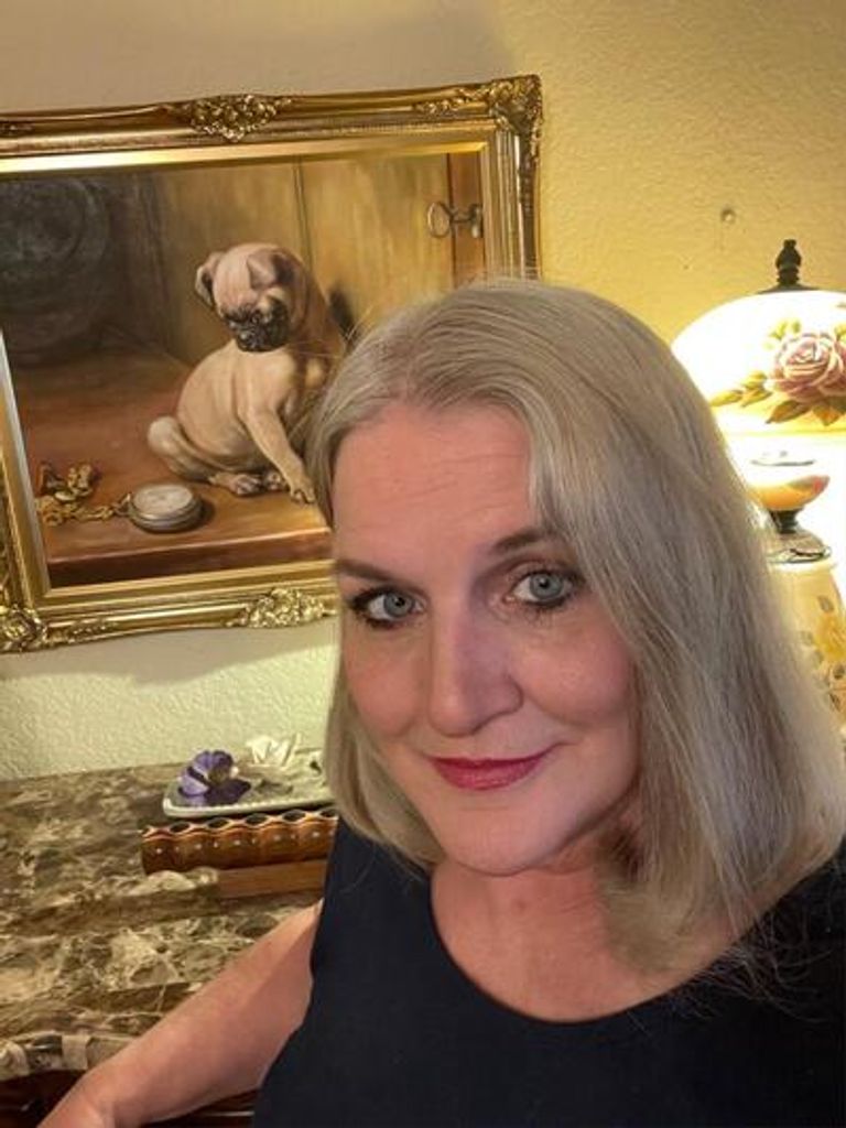 Tracey Leigh Stone Profile Photo
