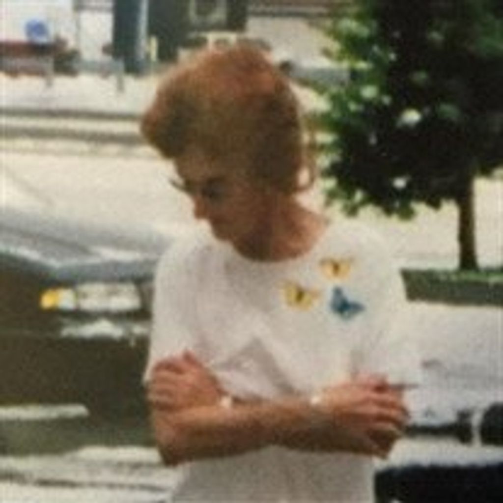 Lesa Lyon Profile Photo