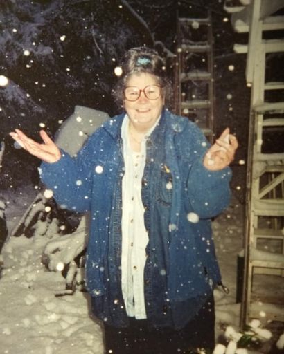 Paulene Leakey Adams's obituary image