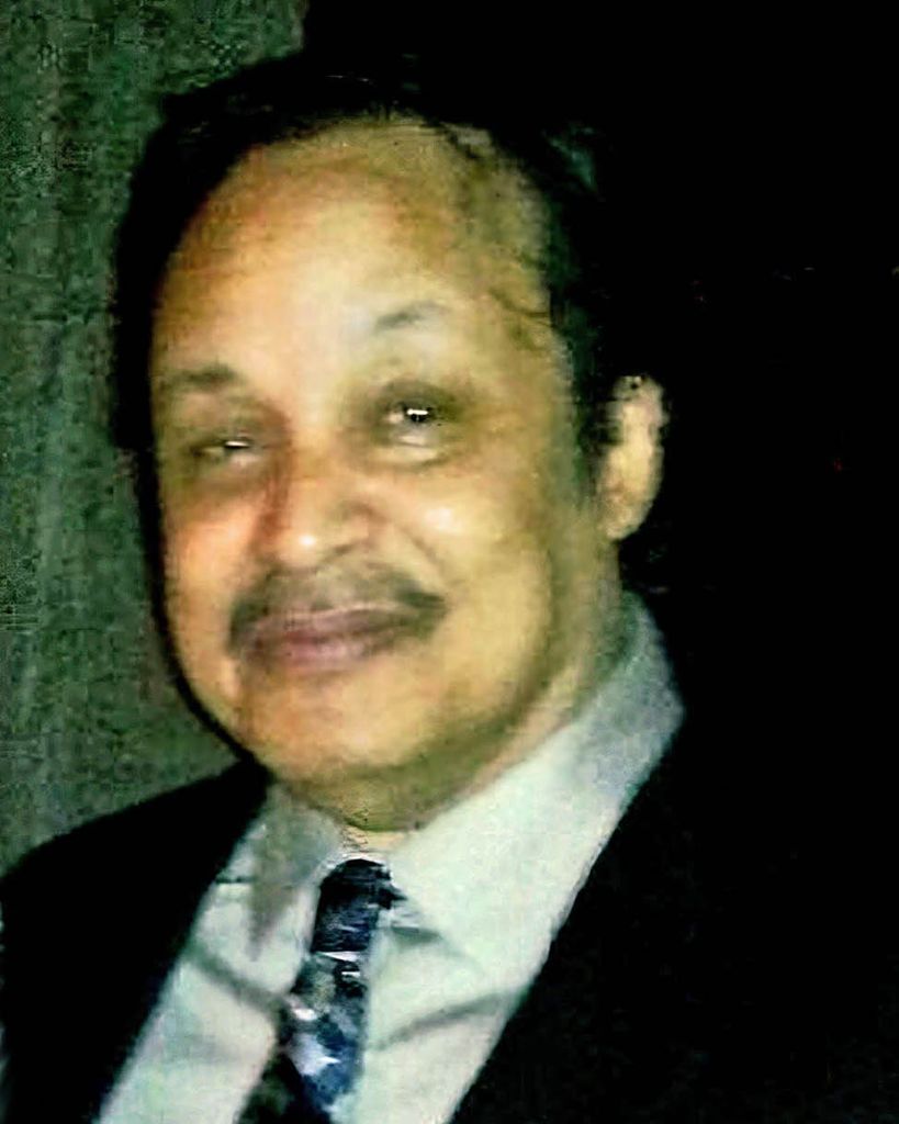 Mark Jeffrey Davison Profile Photo