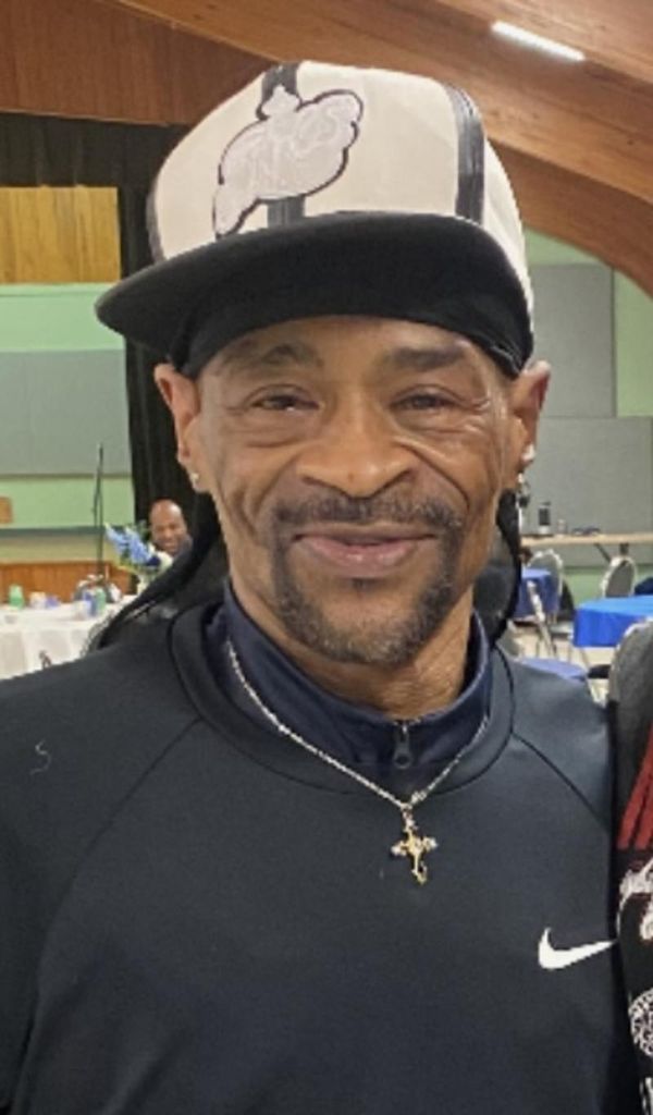 Mr. Eddie Lamont Russell