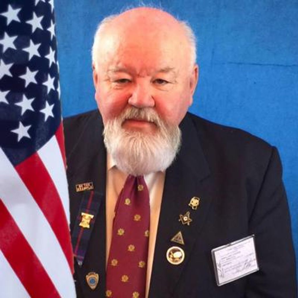 Van Stephen Moore Profile Photo