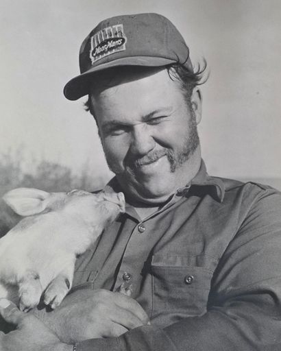 Dennis Emery Errington's obituary image