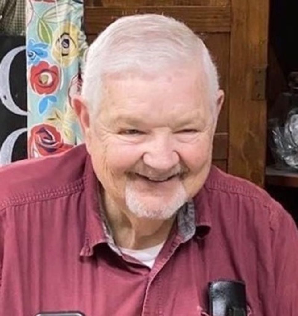 Johnny Lindale Cupps Profile Photo