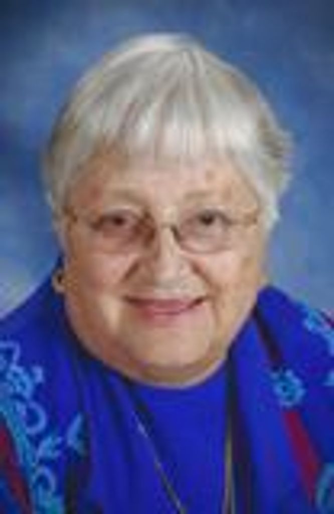 Eileen E Honert