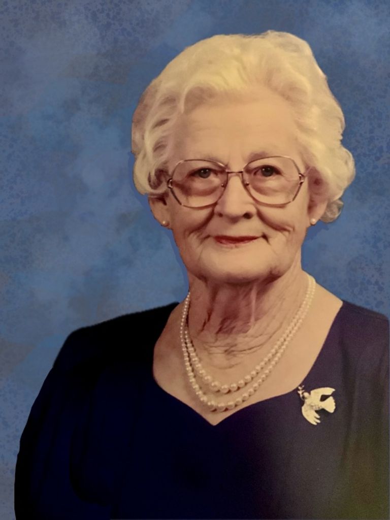 Janet (Avant)  Blewer