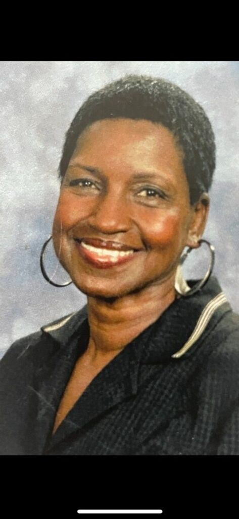 Cleezie Laverne Battle Profile Photo