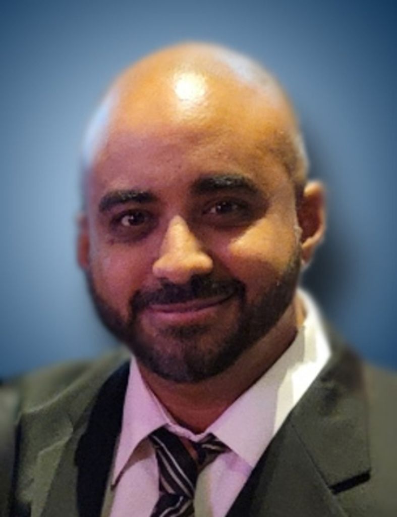 Robert Diaz Profile Photo