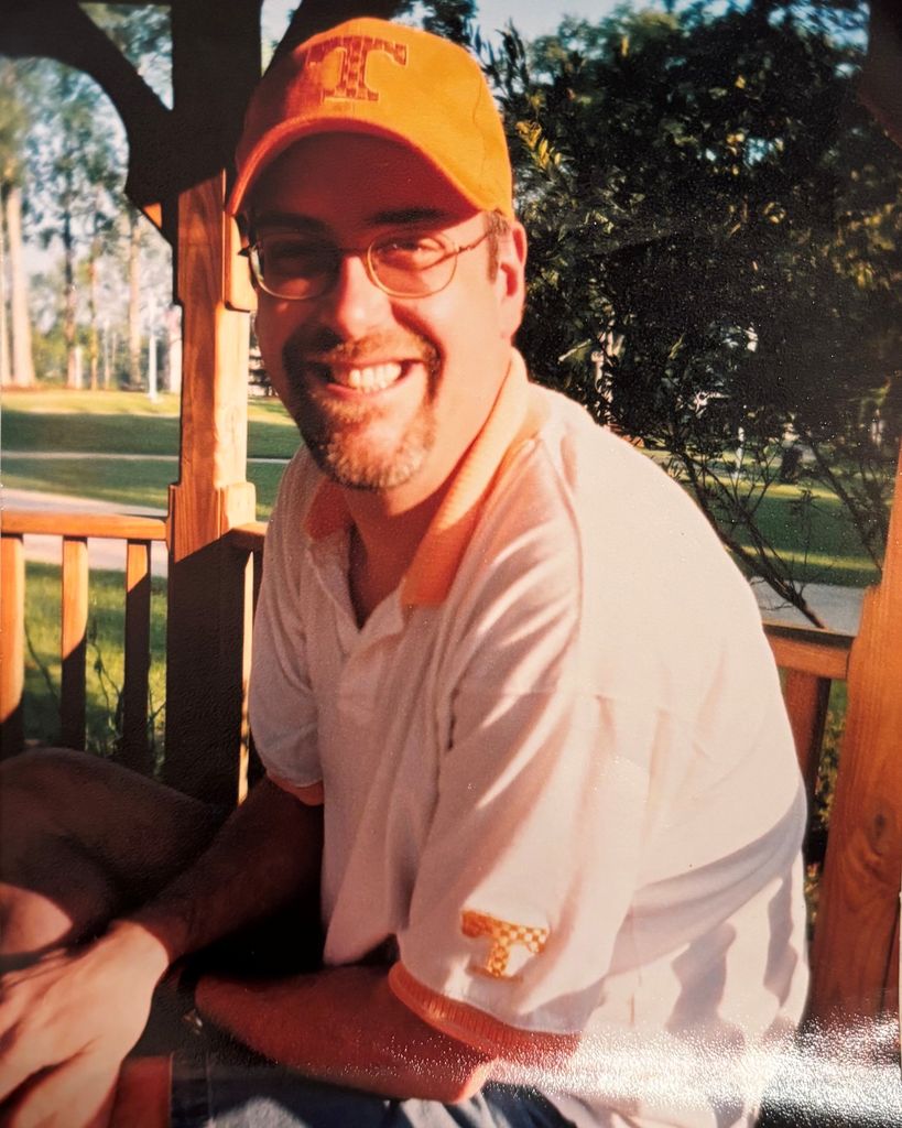 Chadwick Lee Ross Profile Photo