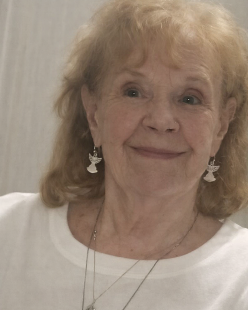 Elsie Davis Carter Profile Photo