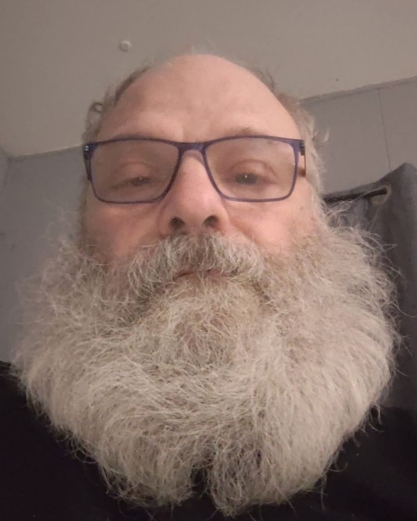 Robert Lee Vaughn, Jr Profile Photo