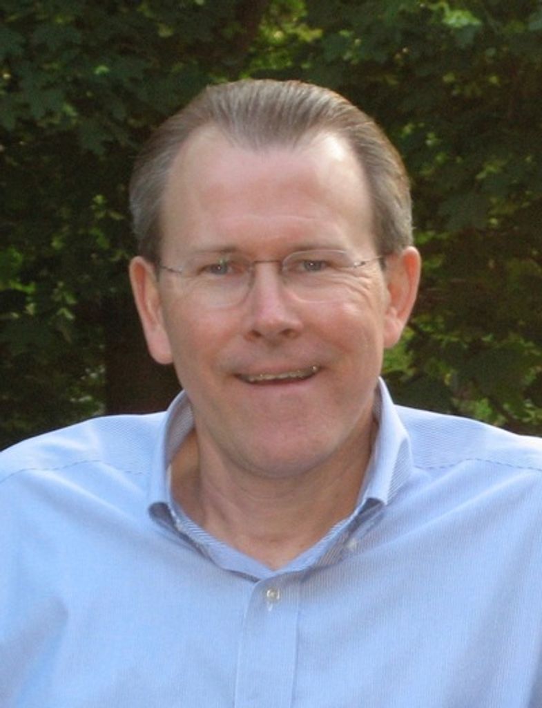 Robert Paul Oliver Profile Photo