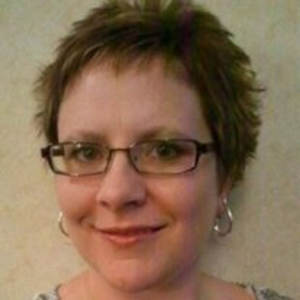 Amy Luann Adams