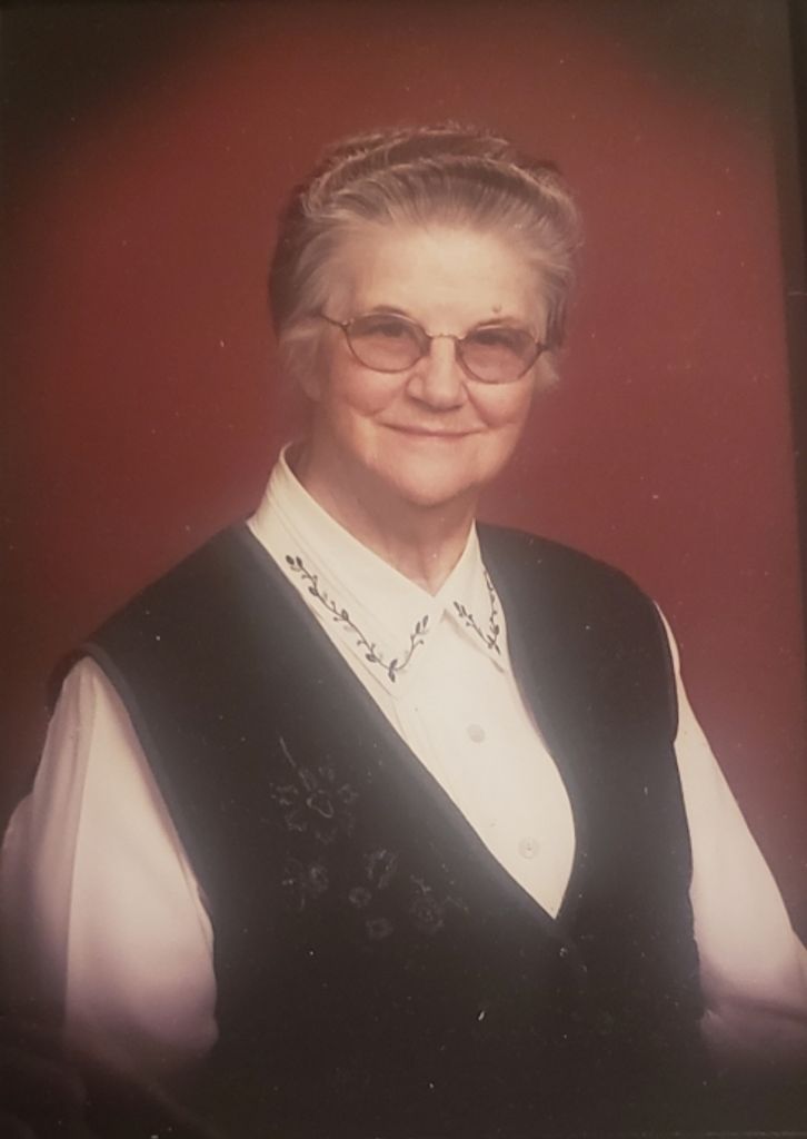 Emma Matherly (Armstrong)  Smiddy