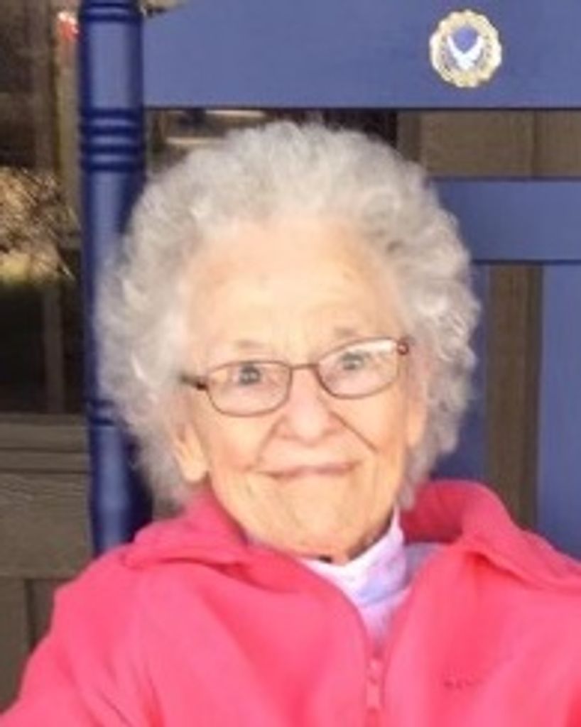 Elouise Mae "Weezie" (Smith)  Grim Profile Photo