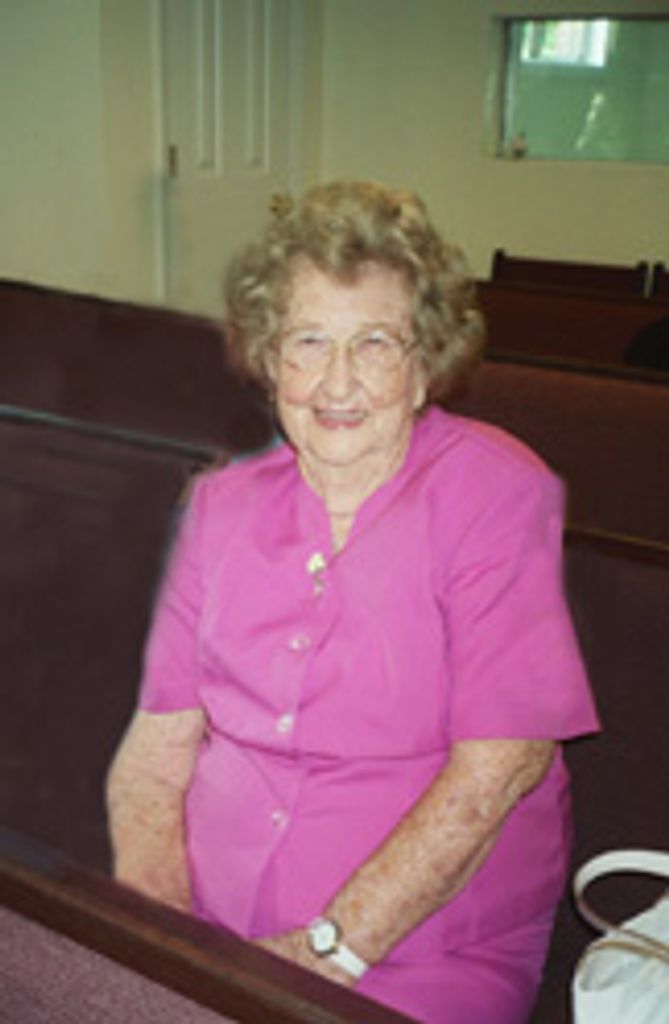 Virginia Alice Hall Castle Profile Photo