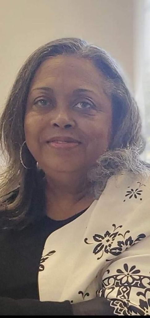 Nona Rae Swanier Warren Profile Photo