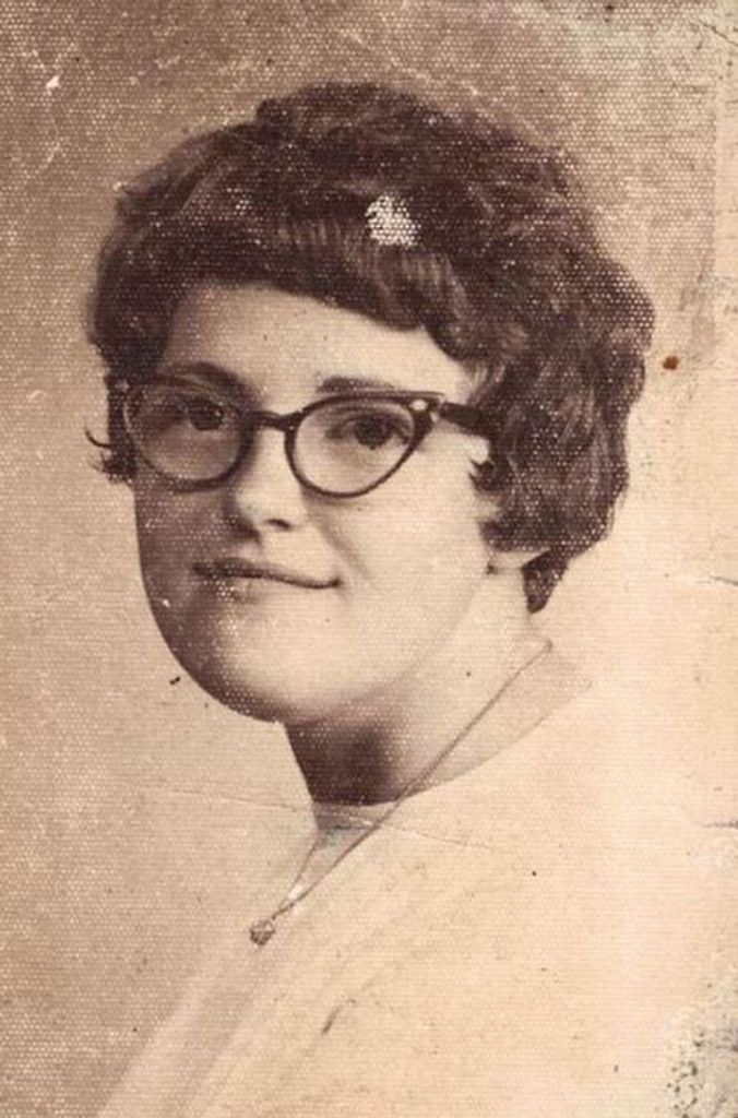 Bertha Ann (Saunders)  Velliquette