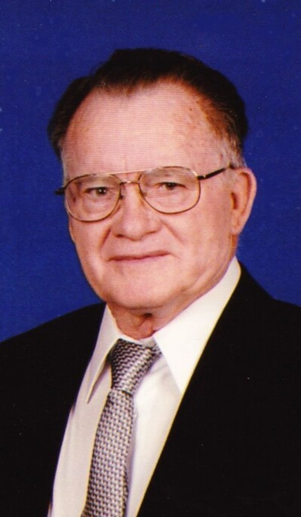 Lloyd Crisp Profile Photo