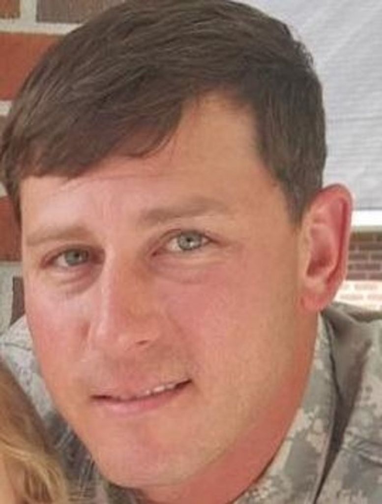 Tripp Davis Profile Photo