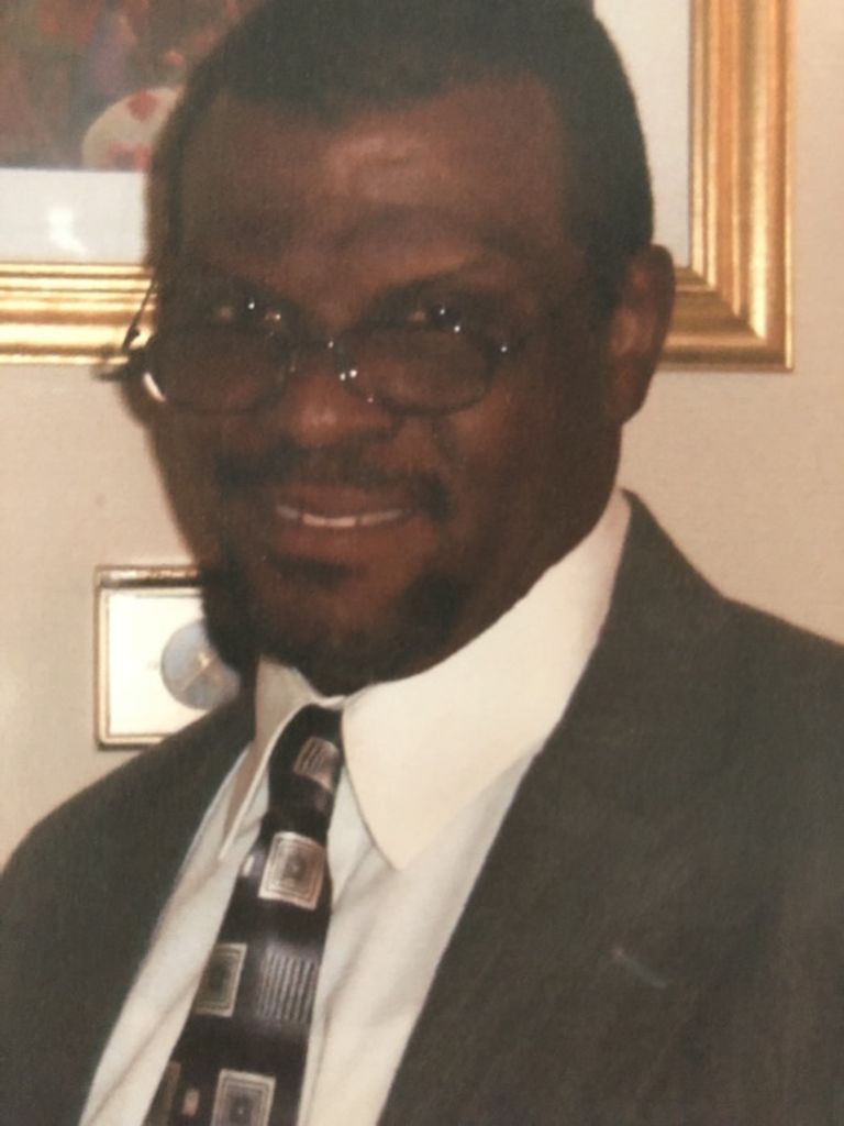 Bennie Thomas Jr.