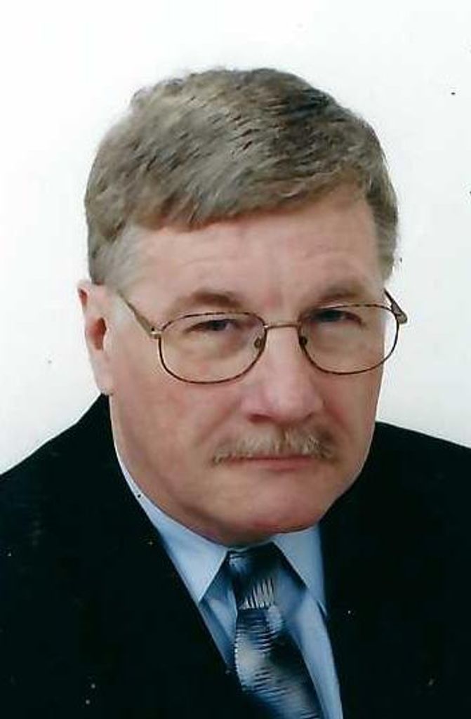 Clifford Hughes Profile Photo