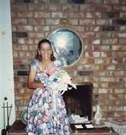 Teresa Erin Farrell Profile Photo