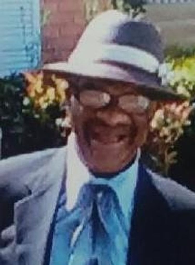 Lindon Dacus Profile Photo