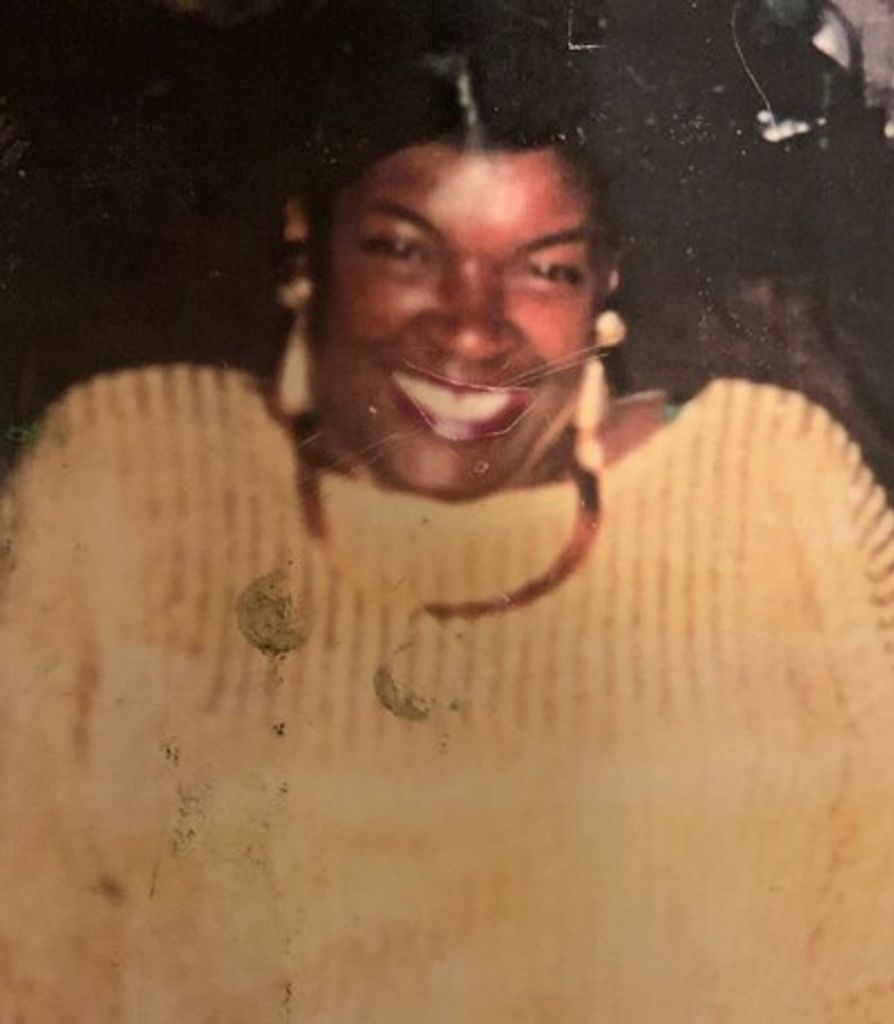 Dentra Rhodes Profile Photo