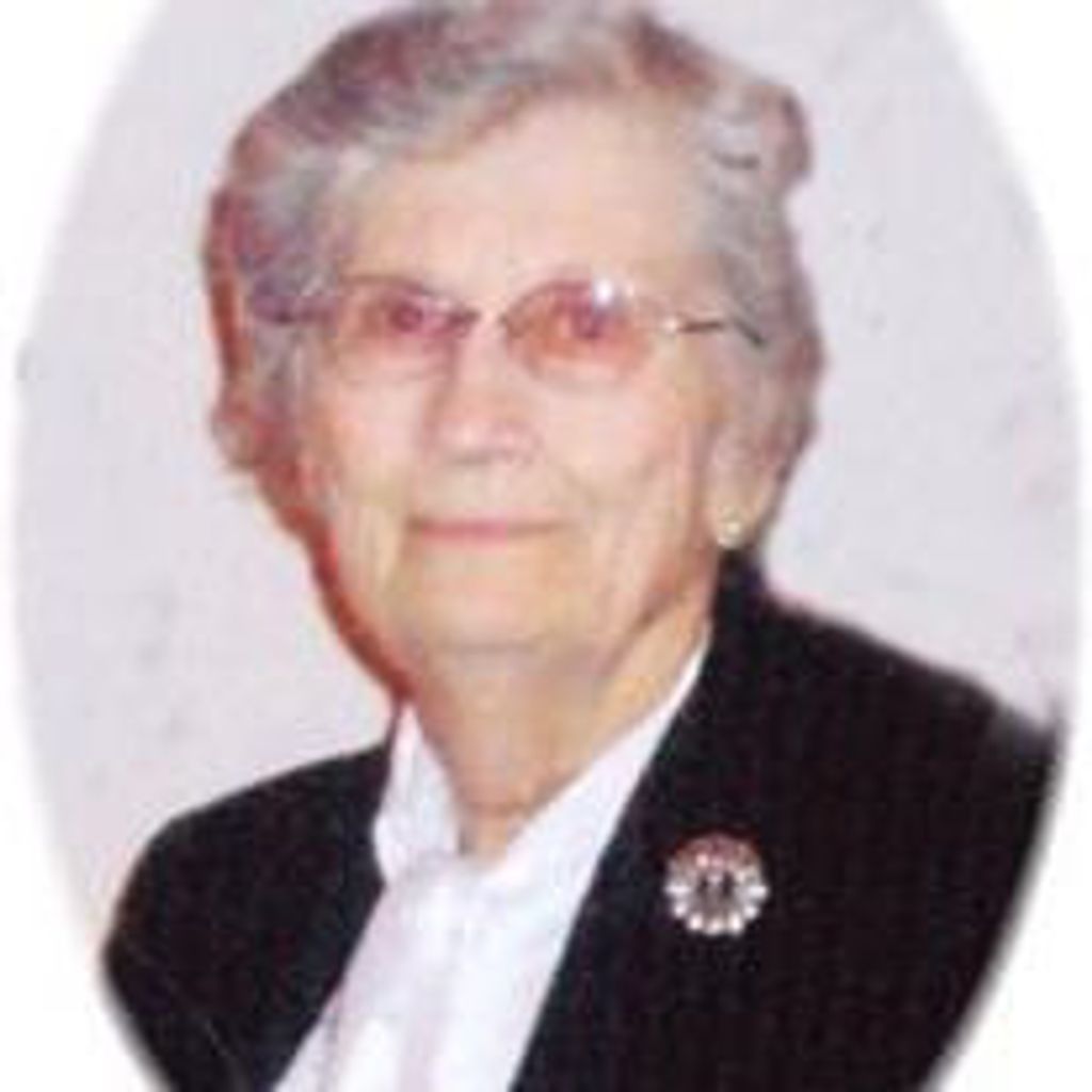 Naomi Warta