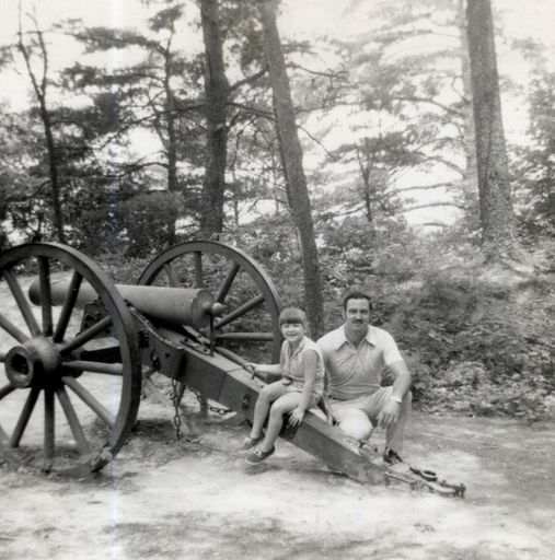 James Paul Howard photo gallery thumbnail 10 of 81