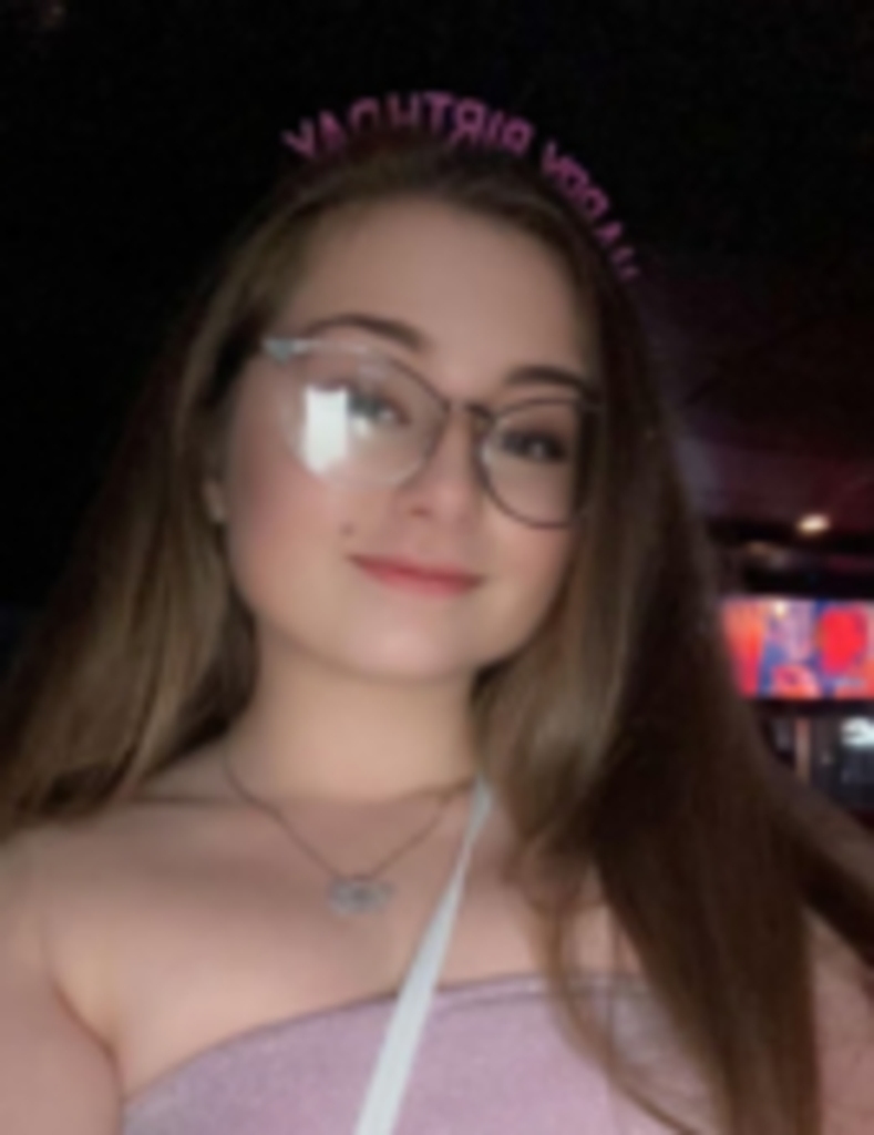 Taylor Renee Hicks Profile Photo