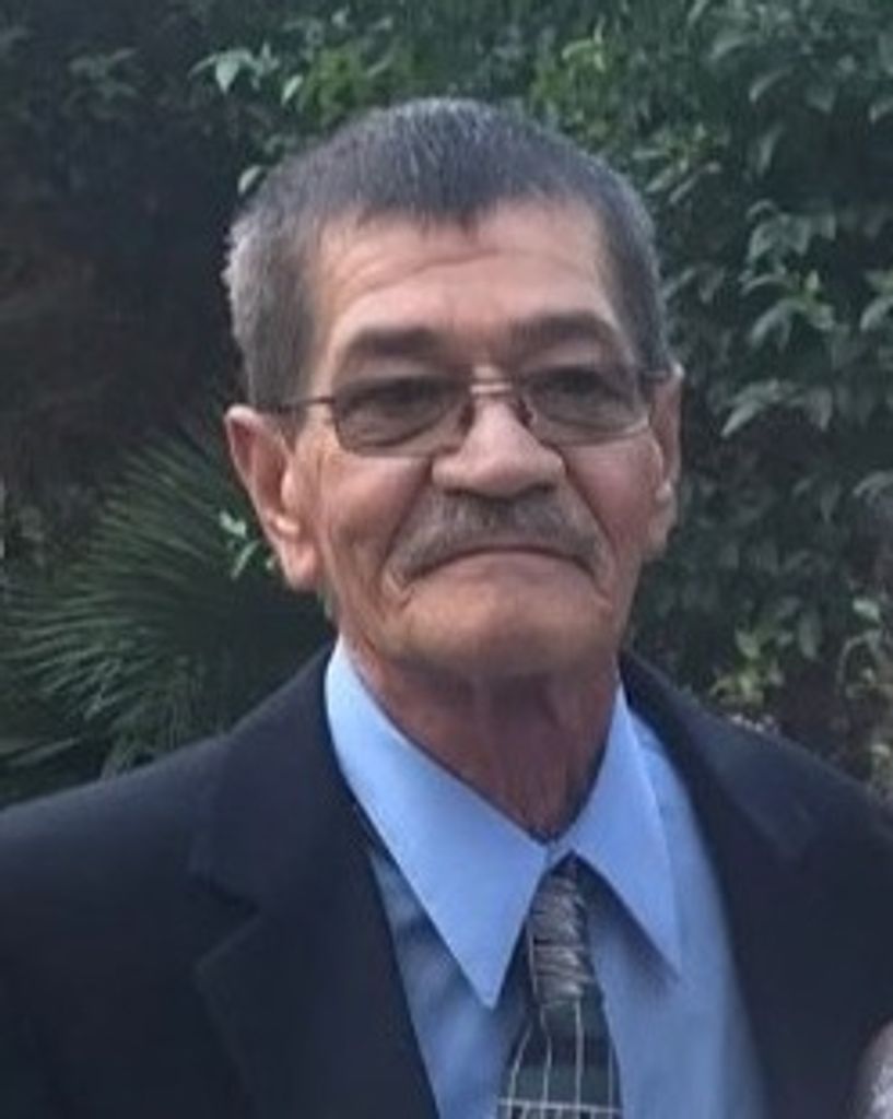 Arcadio Rey Flores Profile Photo