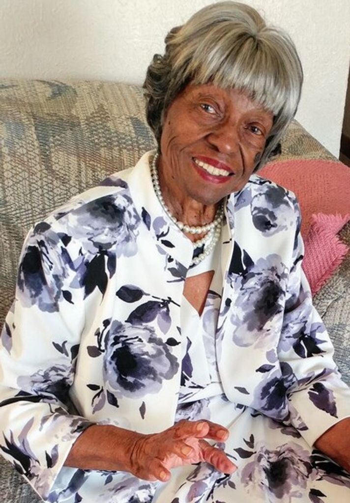 Beatrice Singer Profile Photo