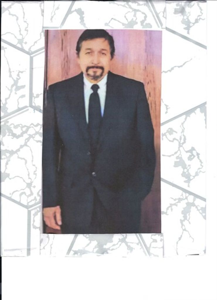 Juan R. Estrada Profile Photo