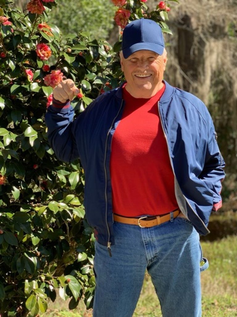 Leon Thrift Profile Photo